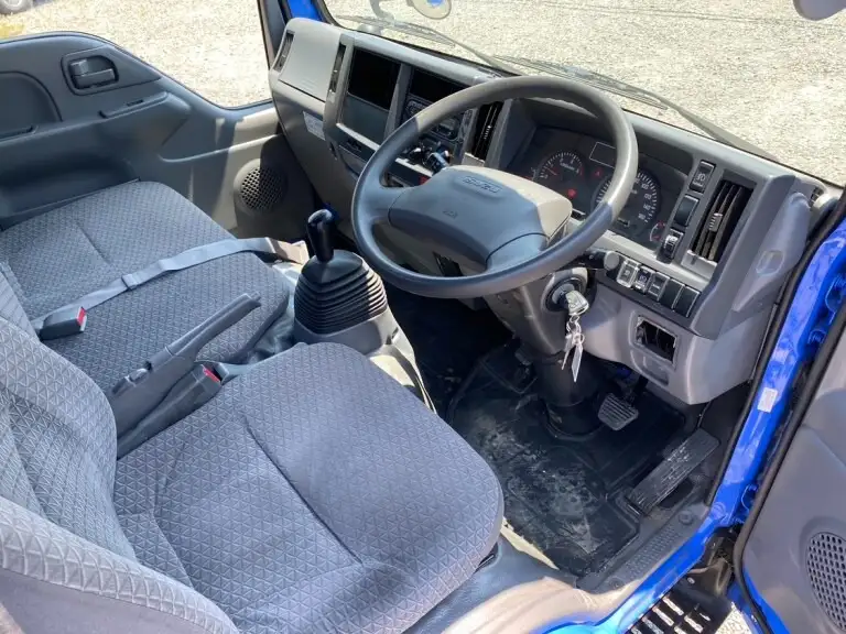 いすゞ エルフ 小型 平ボディ TRG-NJR85A H30の中古トラック画像10