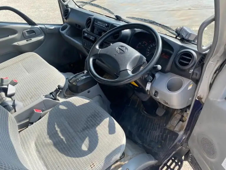 日野 デュトロ 小型 アルミバン パワーゲート TKG-XZC655Mの中古トラック画像10