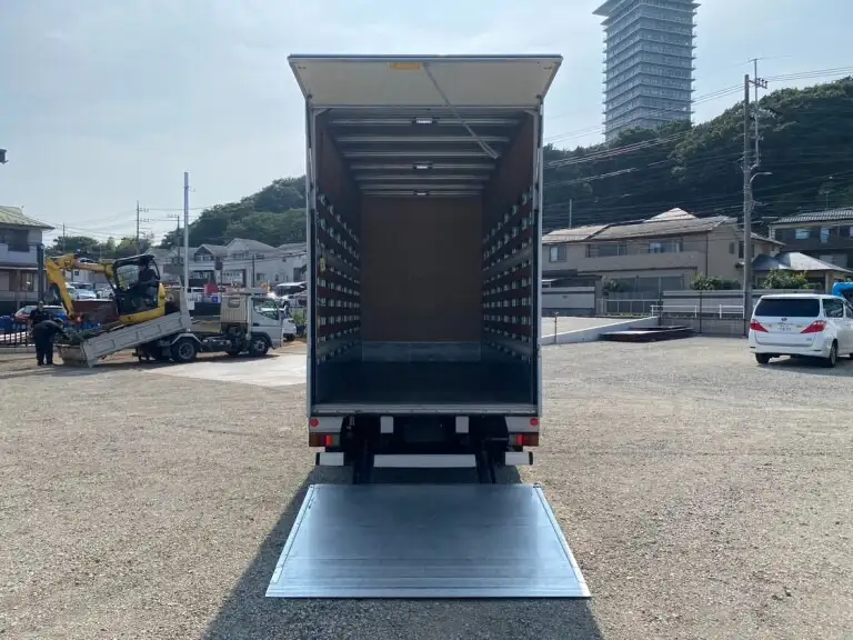 日野 デュトロ 小型 アルミバン パワーゲート TKG-XZC655Mの中古トラック画像6