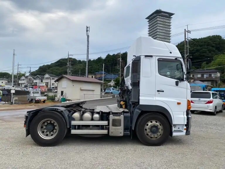 日野 プロフィア 大型 トラクター ハイルーフ 1デフの中古トラック画像3