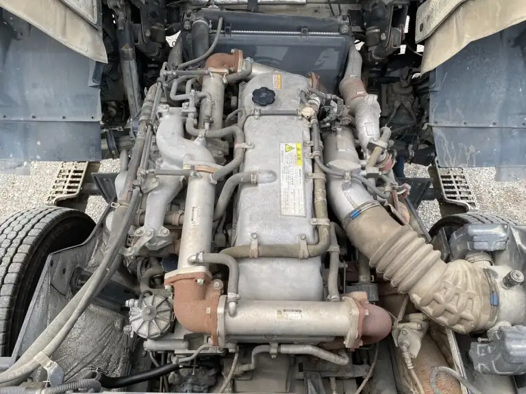 いすゞ ギガ 大型 タンク車 バルク QKG-CYL77Aの中古トラック画像19