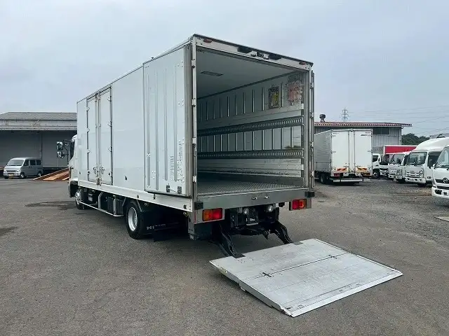日野 レンジャー 中型/増トン 冷凍冷蔵 低温 パワーゲートの中古トラック画像5