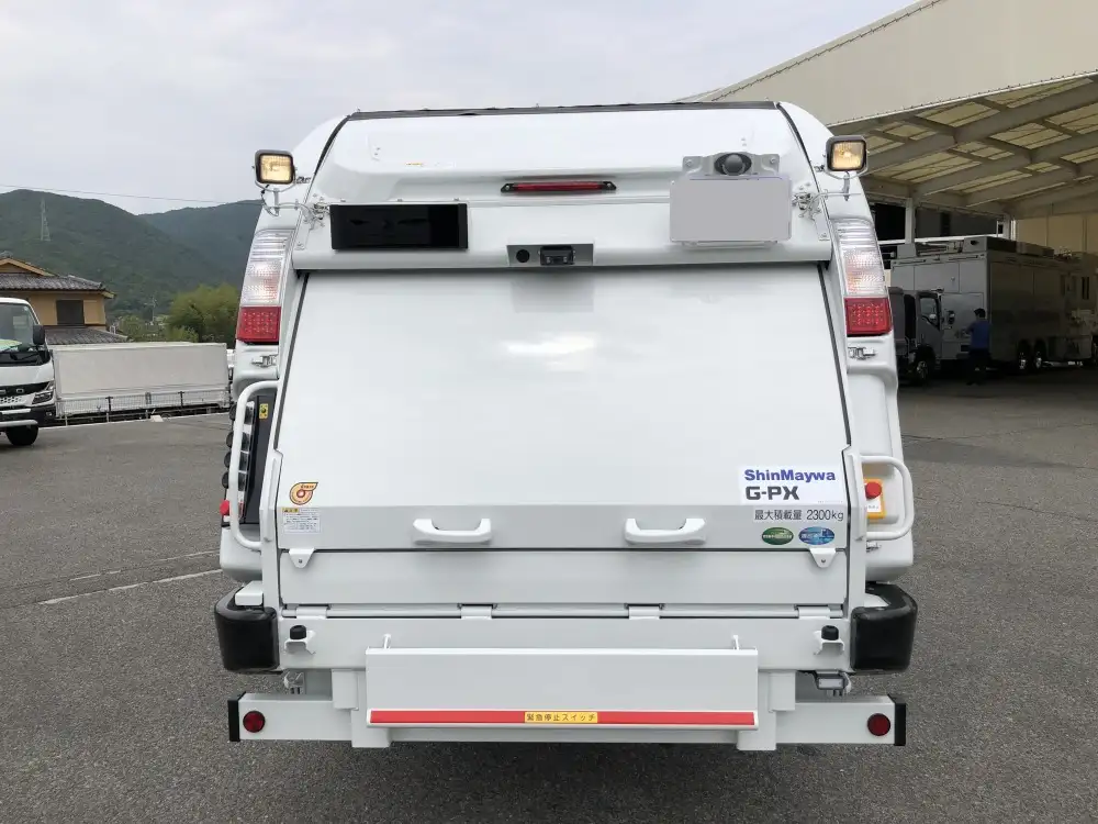 三菱 キャンター 小型 パッカー車 プレス式 2RG-FEAV0の中古トラック画像3