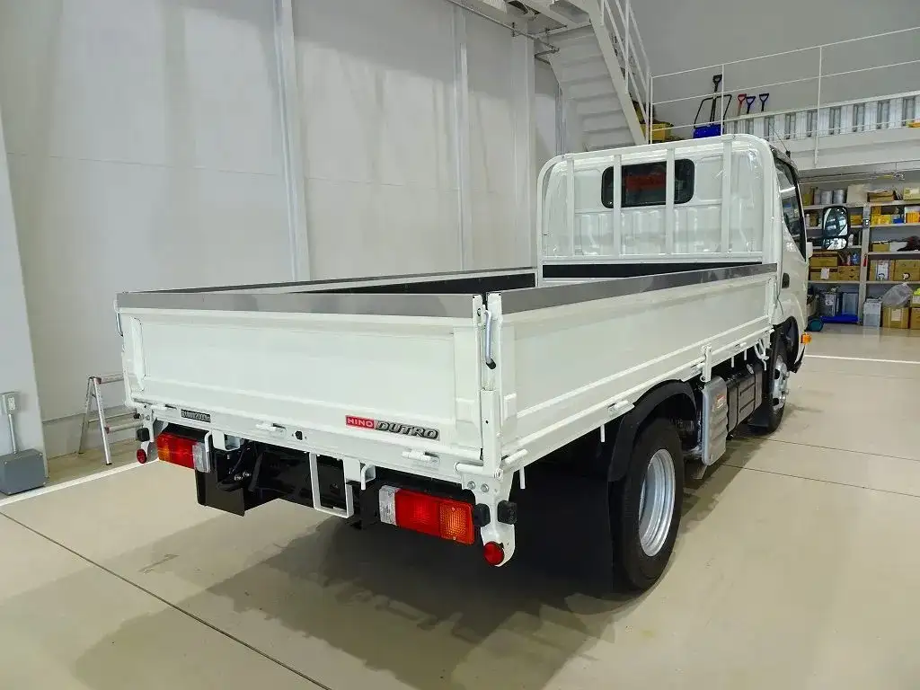 日野 デュトロ 小型 平ボディ 2KG-XZU605M R7の中古トラック画像2