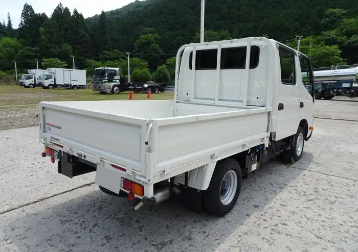 日野 デュトロ 小型 平ボディ Wキャブ 床鉄板の中古トラック画像4