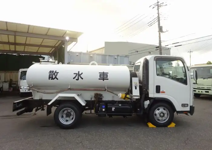 いすゞ エルフ 小型 タンク車 散水車 2PG-NPR88Nの中古トラック画像3