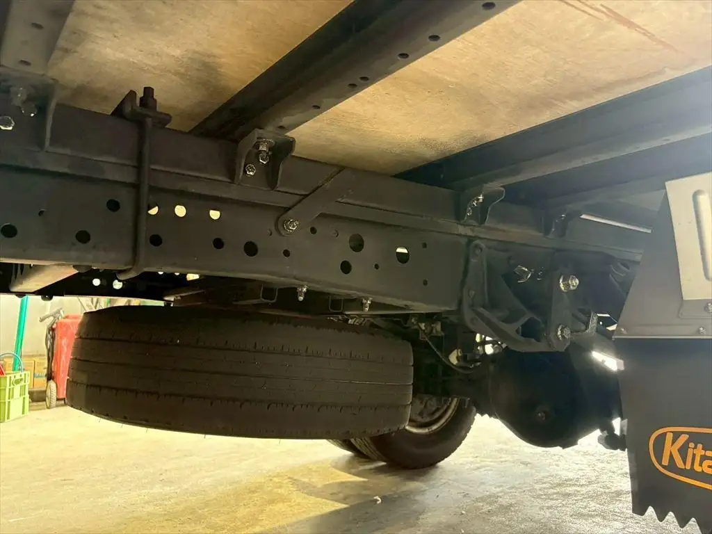 いすゞ エルフ 小型 アルミバン TRG-NLR85AN H27の中古トラック画像16