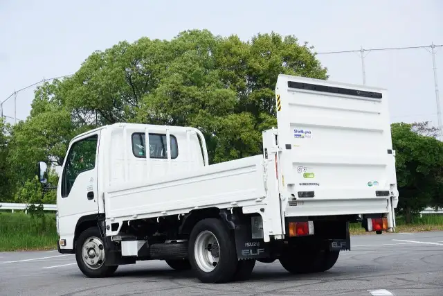 いすゞ エルフ 小型 平ボディ パワーゲート 床鉄板の中古トラック画像5