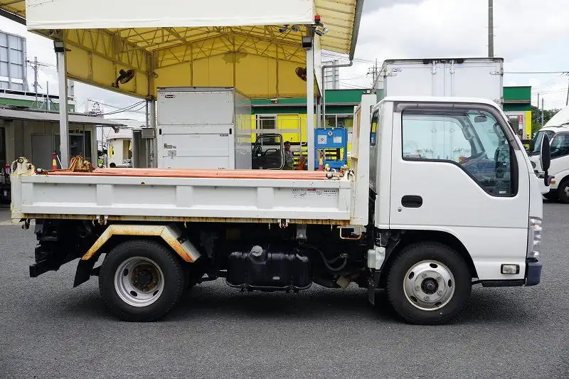 いすゞ エルフ 小型 ダンプ 三転 強化の中古トラック画像2