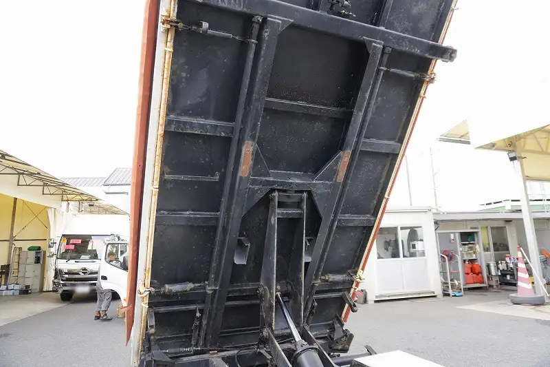 いすゞ エルフ 小型 ダンプ 三転 強化の中古トラック画像15