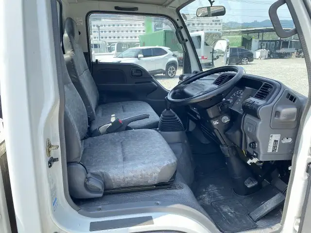 いすゞ エルフ 小型 平ボディ KR-NKR81E H15の中古トラック画像11