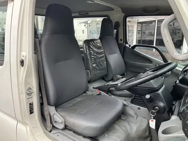 日野 デュトロ 小型 平ボディ Wキャブ TKG-XZU605Mの中古トラック画像10