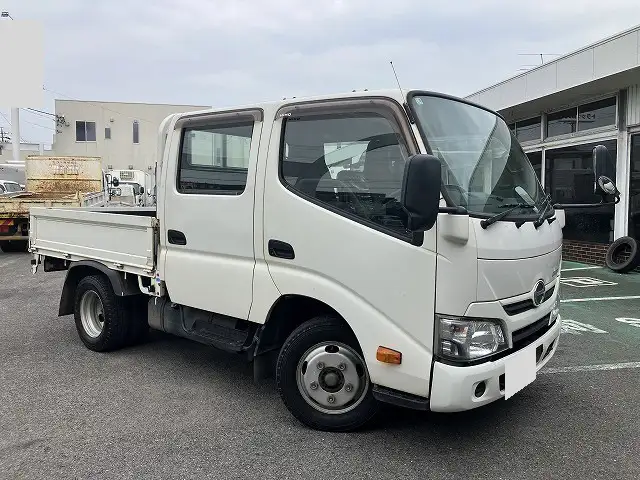 日野 デュトロ 小型 平ボディ Wキャブ TKG-XZU605Mの中古トラック画像2