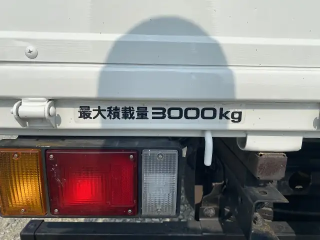いすゞ エルフ 小型 平ボディ TKG-NMR85AR H24の中古トラック画像9