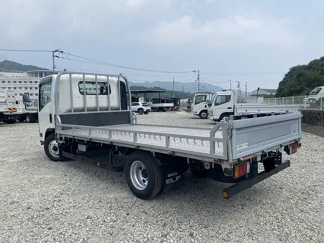 いすゞ エルフ 小型 平ボディ 2RG-NNR88AR H31/R1の中古トラック画像5