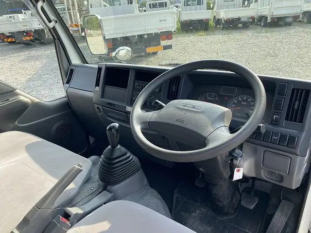 いすゞ エルフ 小型 平ボディ Wキャブ TRG-NHR85Aの中古トラック画像11