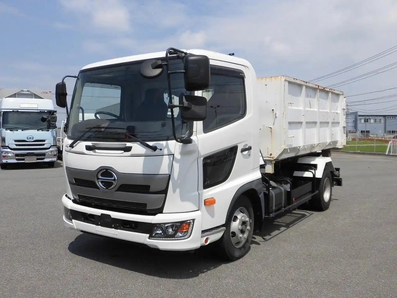 日野 レンジャー 中型/増トン アームロール コンテナ付き ツインホイストの中古トラック画像1