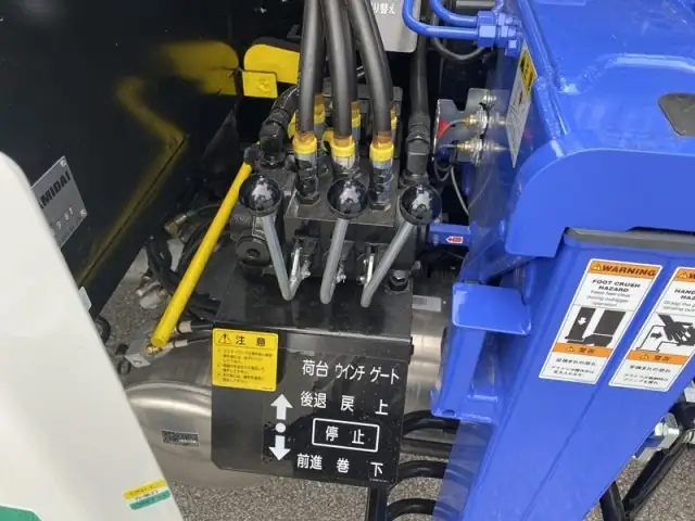 三菱 ファイター 中型/増トン 車両重機運搬 4段クレーン ラジコンの中古トラック画像11