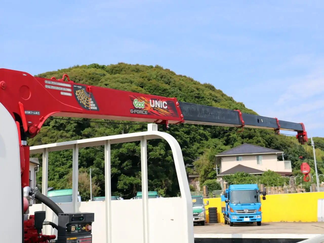 いすゞ エルフ 小型 クレーン付 4段 ラジコンの中古トラック画像8