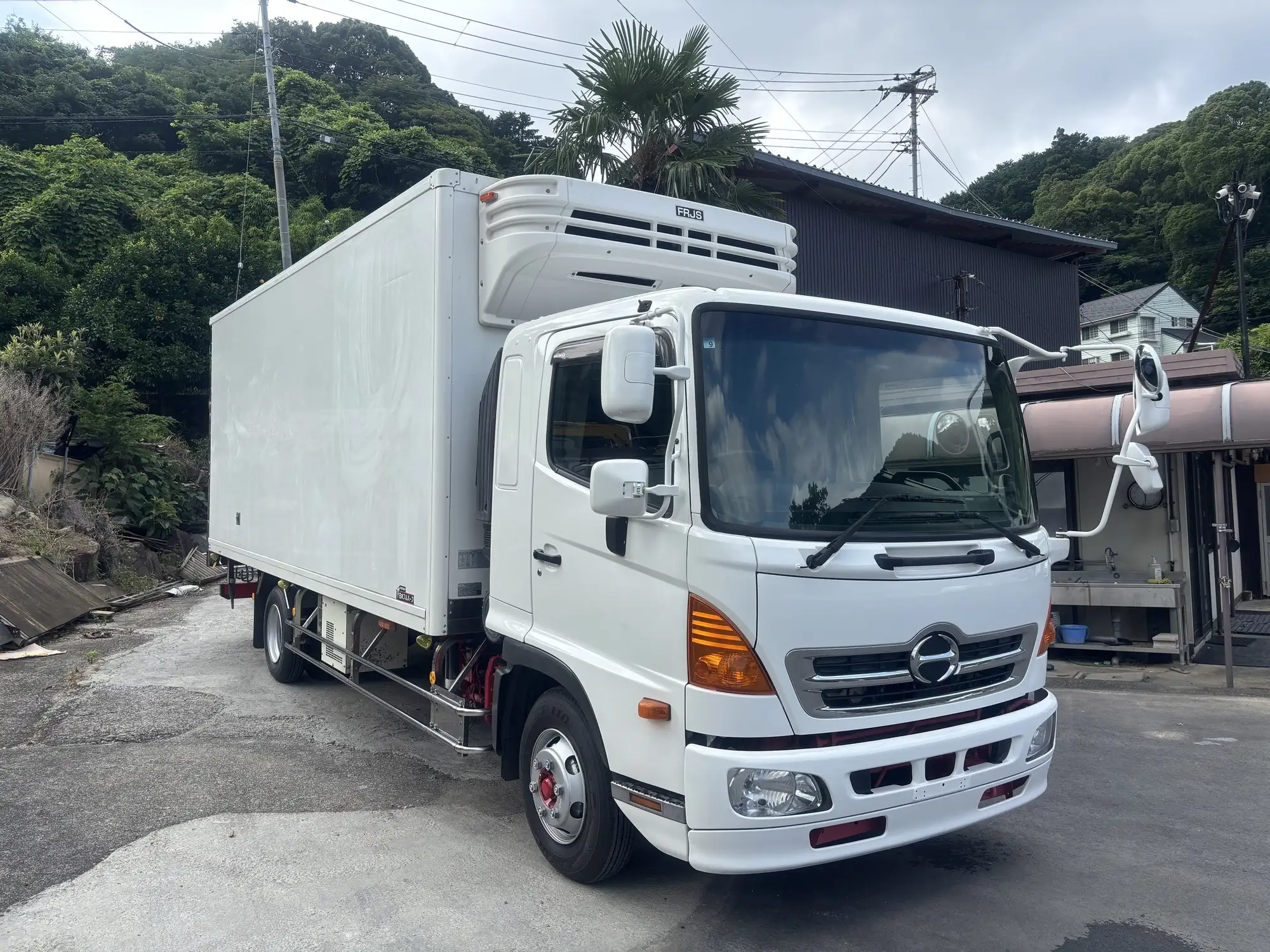 日野 レンジャー 中型/増トン 冷凍冷蔵 低温 スタンバイの中古トラック画像2