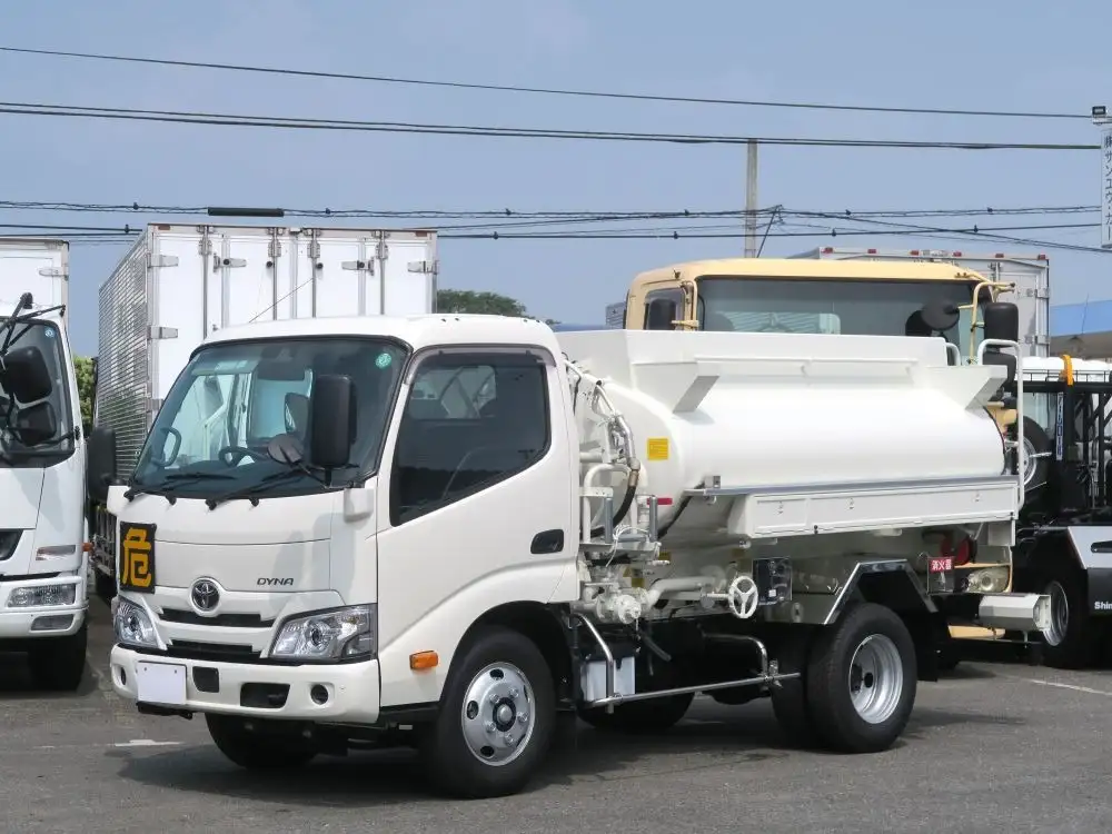 日野 デュトロ 小型 タンク車 ローリー 2KG-XZU600Hの中古トラック画像1