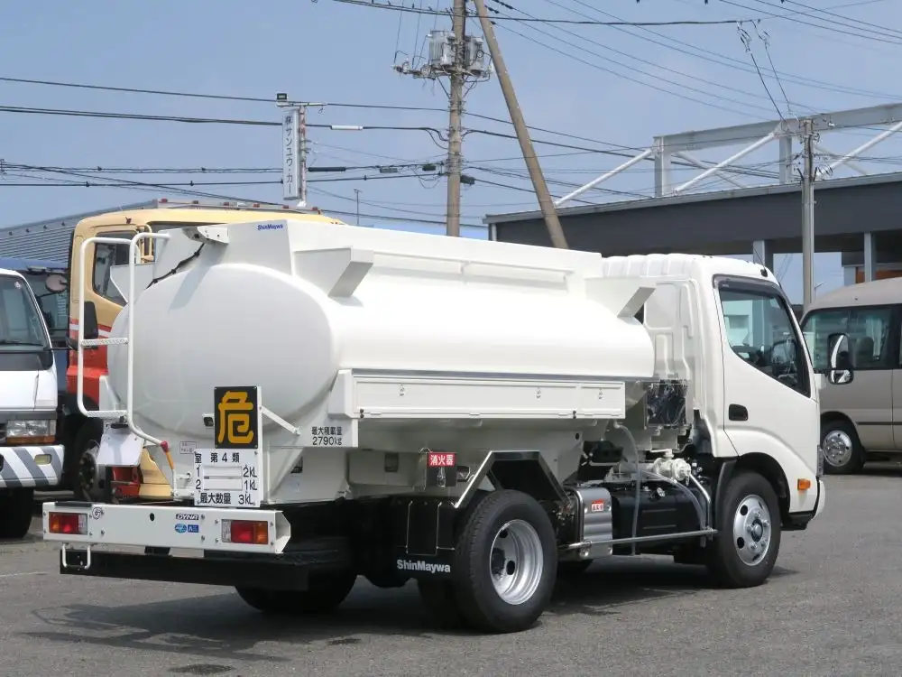 日野 デュトロ 小型 タンク車 ローリー 2KG-XZU600Hの中古トラック画像4