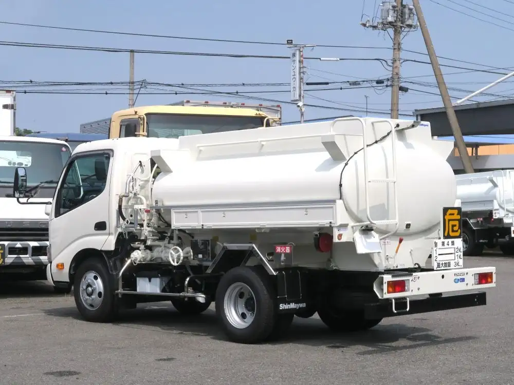日野 デュトロ 小型 タンク車 ローリー 2KG-XZU600Hの中古トラック画像5