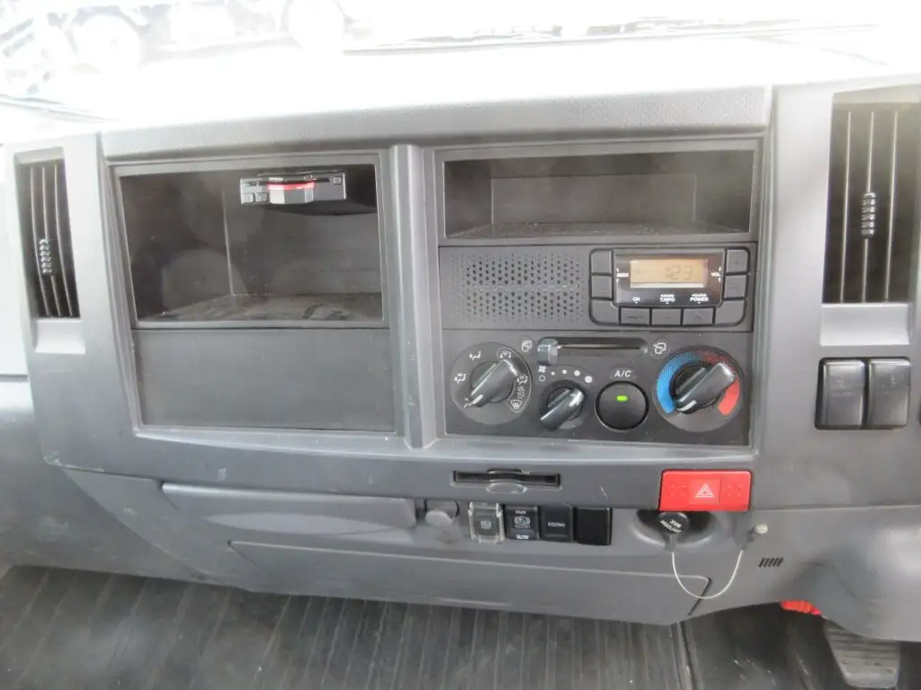 いすゞ エルフ 小型 平ボディ パワーゲート TPG-NPR85ARの中古トラック画像16