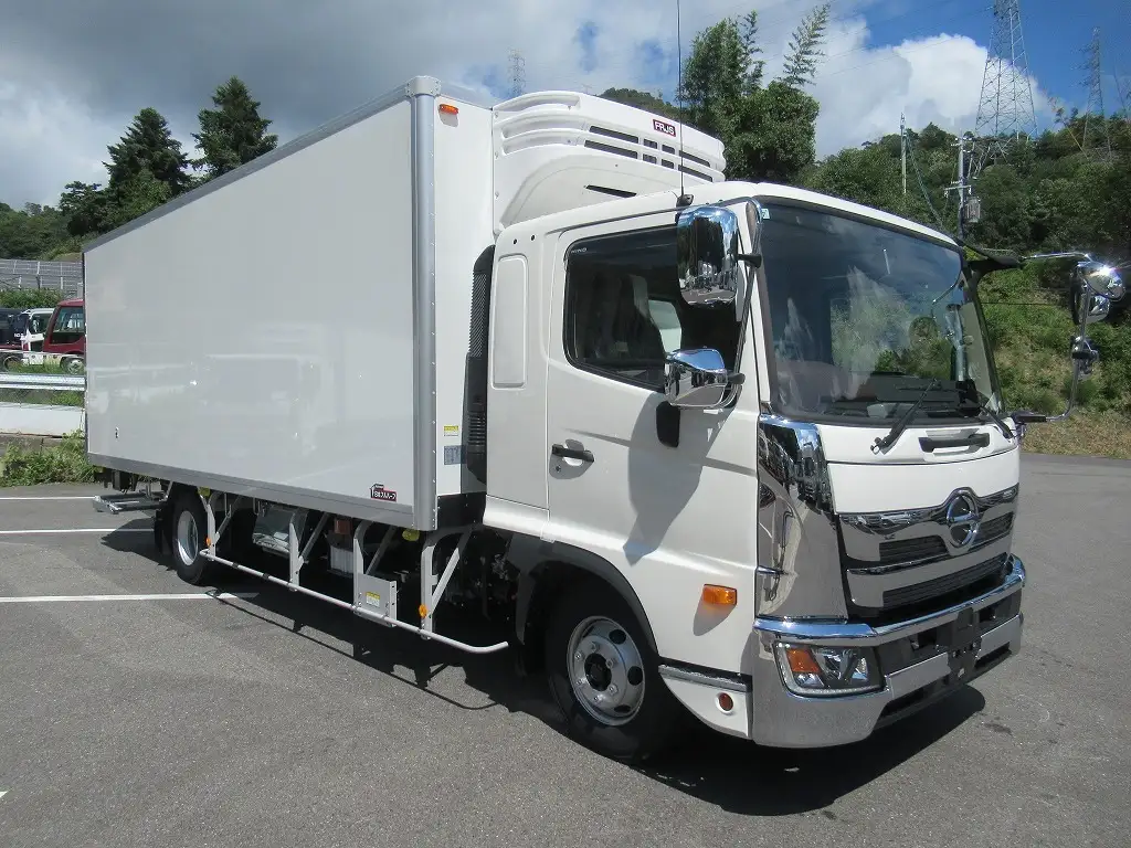 日野 レンジャー 中型/増トン 冷凍冷蔵 低温 パワーゲートの中古トラック画像2