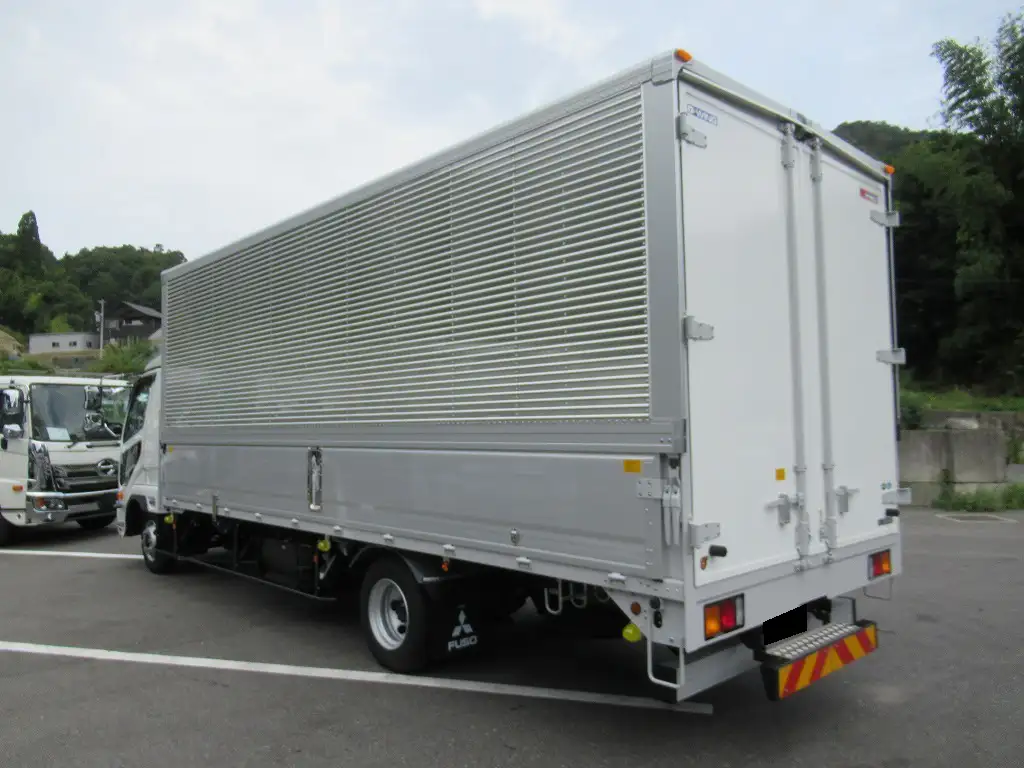 三菱 ファイター 中型/増トン ウイング エアサス ベッドの中古トラック画像5