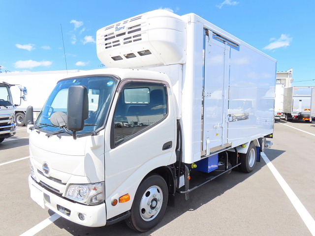 日野 デュトロ 小型 冷凍冷蔵 標準ロング