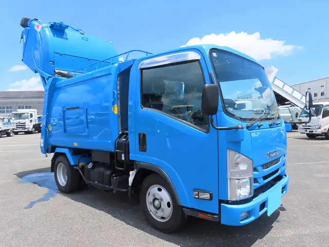 いすゞ エルフ 小型 パッカー車 プレス式 TPG-NMR85ANの中古トラック画像3