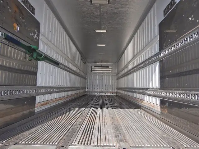 日野 プロフィア 大型 冷凍冷蔵 低温 パワーゲートの中古トラック画像5