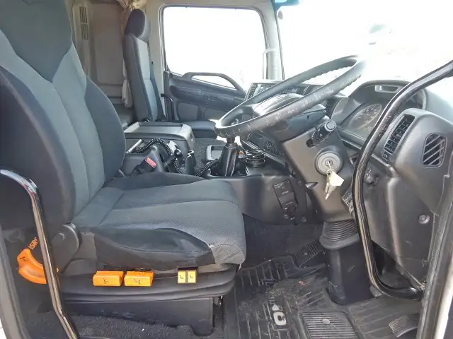 日野 プロフィア 大型 冷凍冷蔵 低温 パワーゲートの中古トラック画像12