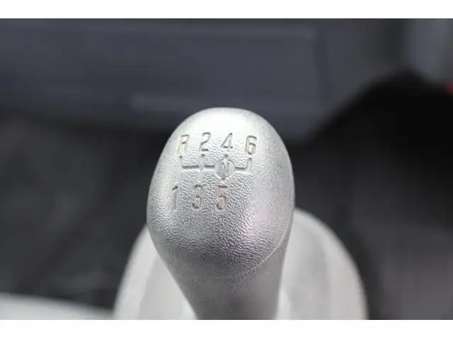 いすゞ エルフ 小型 平ボディ パワーゲート 床鉄板の中古トラック画像15