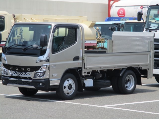 三菱 キャンター 小型 平ボディ