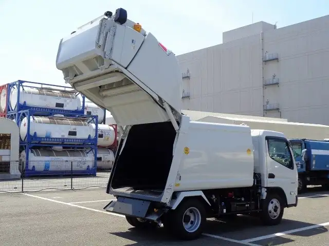 三菱 キャンター 小型 パッカー車 プレス式 2RG-FEAV0の中古トラック画像6