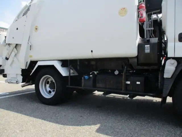 三菱 キャンター 小型 パッカー車 プレス式 TKG-FEA50の中古トラック画像18
