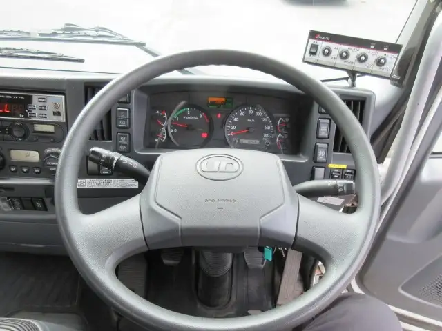 日産UD コンドル 中型/増トン パッカー車 プレス式 2RG-BRR90S2の中古トラック画像13