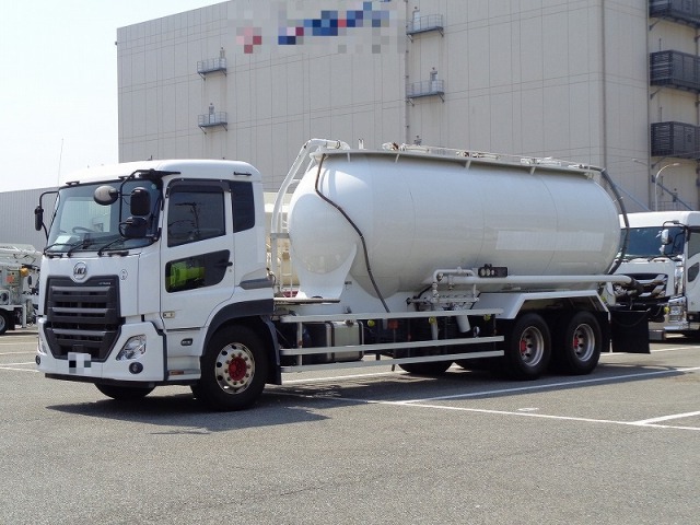 日産UD クオン 大型 タンク車 バルク