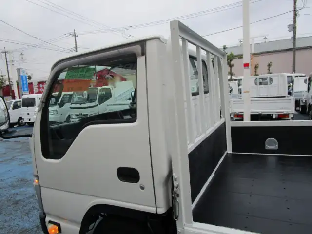 いすゞ エルフ 小型 平ボディ TKG-NJR85A H25の中古トラック画像11
