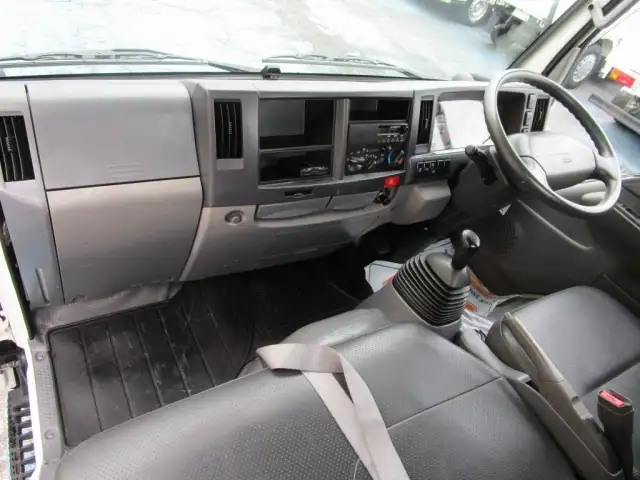 いすゞ エルフ 小型 平ボディ TKG-NJR85A H25の中古トラック画像14