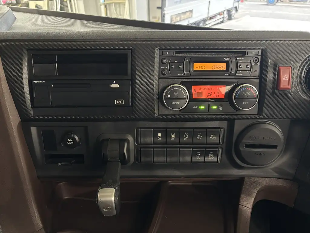 日野 プロフィア 大型 ウイング ハイルーフ エアサスの中古トラック画像15