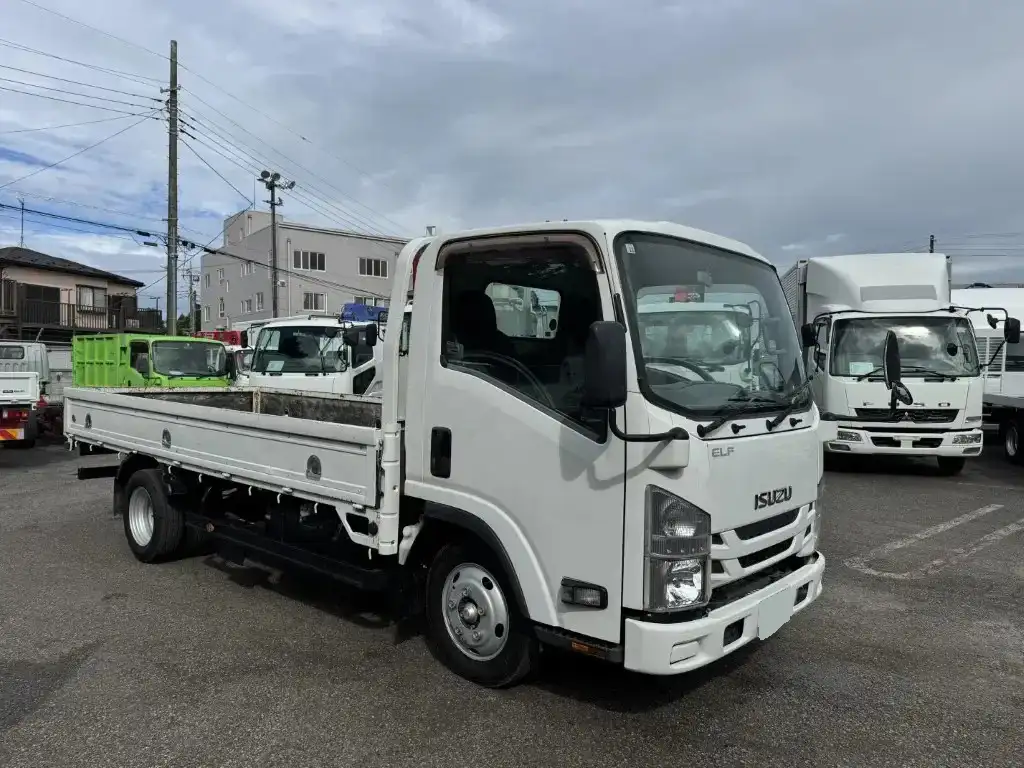 いすゞ エルフ 小型 平ボディ TPG-NMR85AR H28の中古トラック画像2