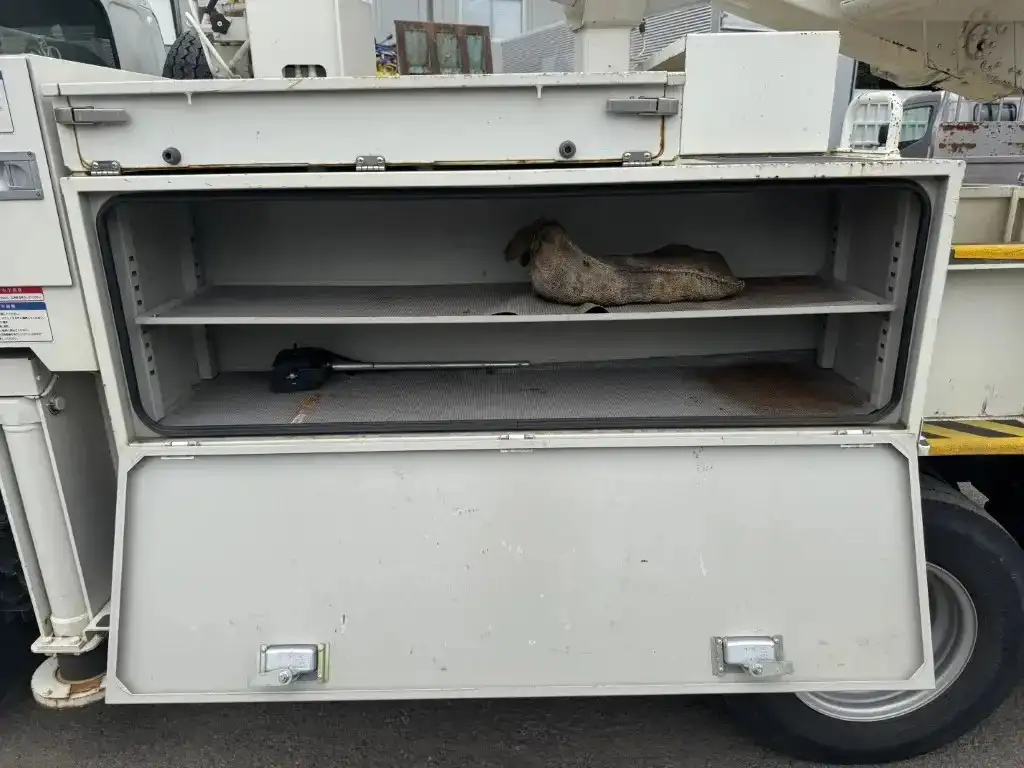 日野 デュトロ 小型 高所・建柱車 高所作業車 電工仕様の中古トラック画像7