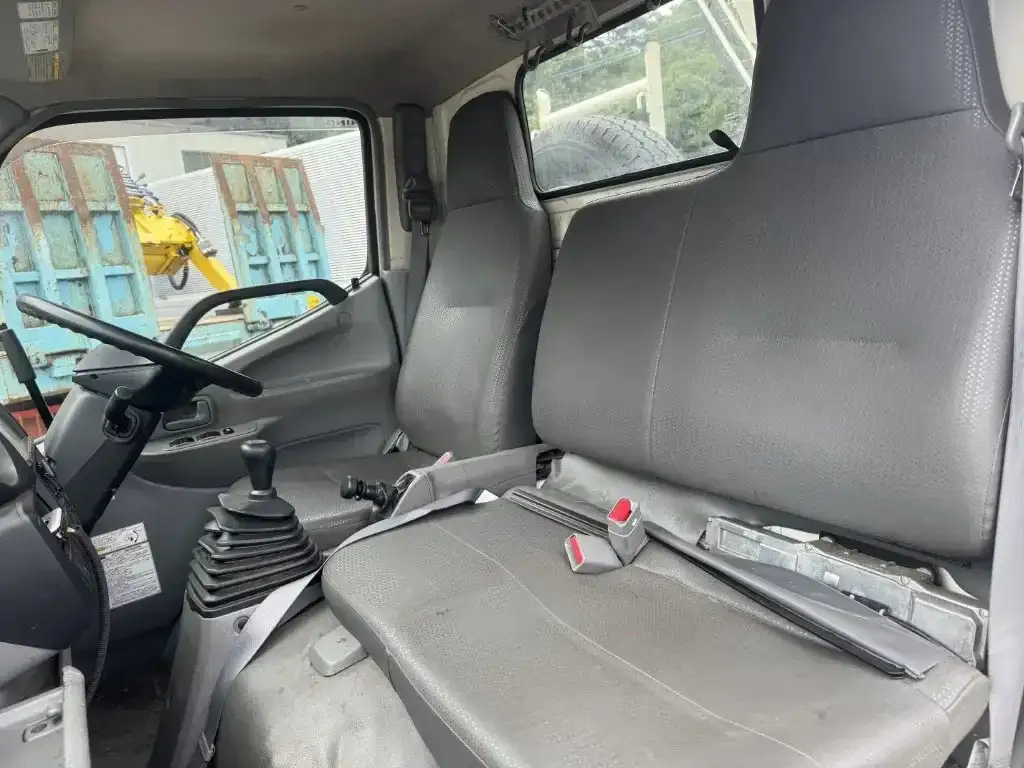 日野 デュトロ 小型 高所・建柱車 高所作業車 電工仕様の中古トラック画像13