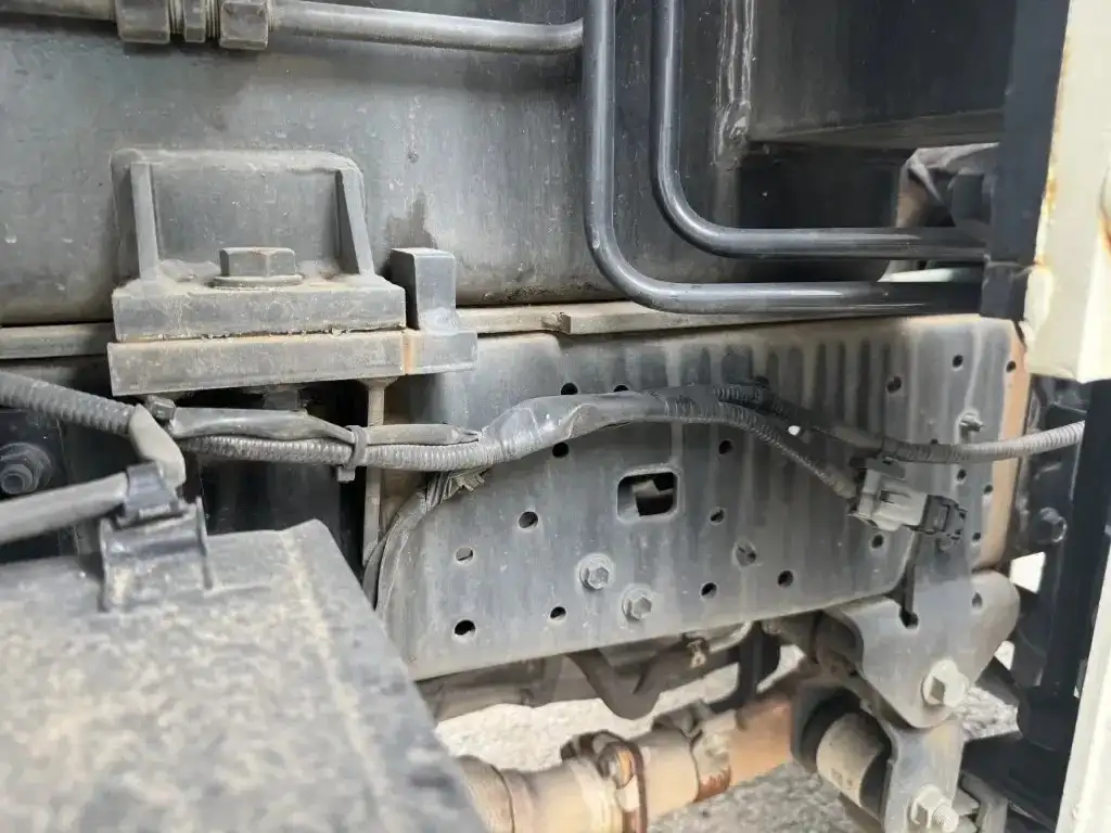 日野 デュトロ 小型 高所・建柱車 高所作業車 電工仕様の中古トラック画像18
