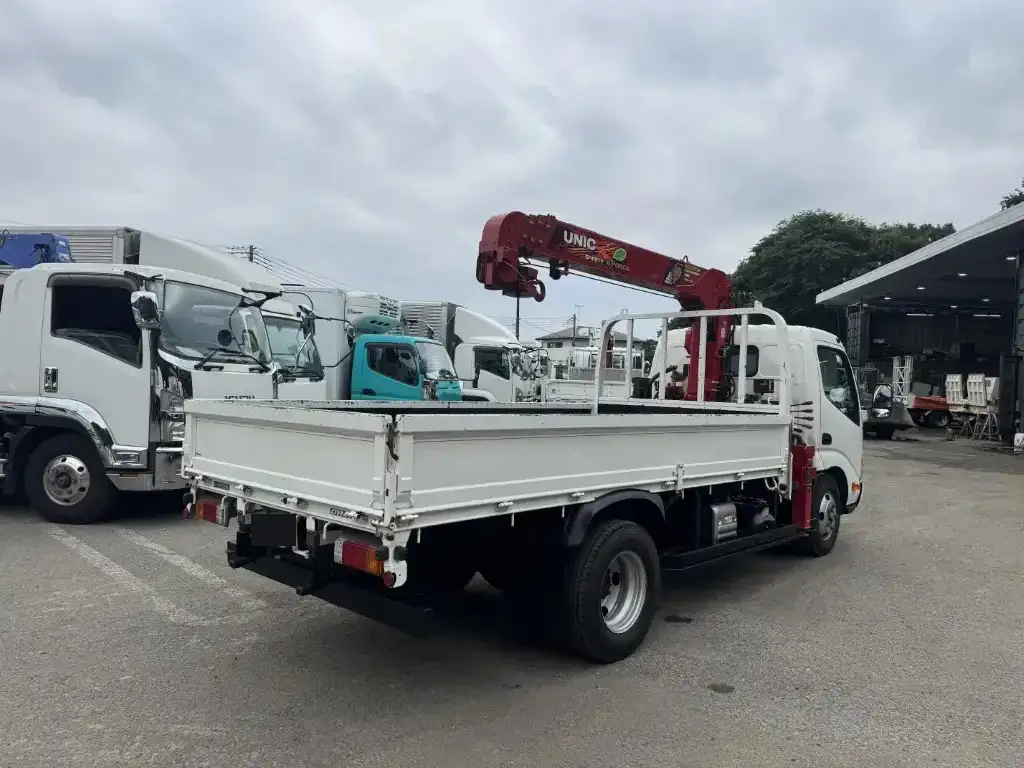 トヨタ ダイナ 小型 クレーン付 4段 ラジコンの中古トラック画像3