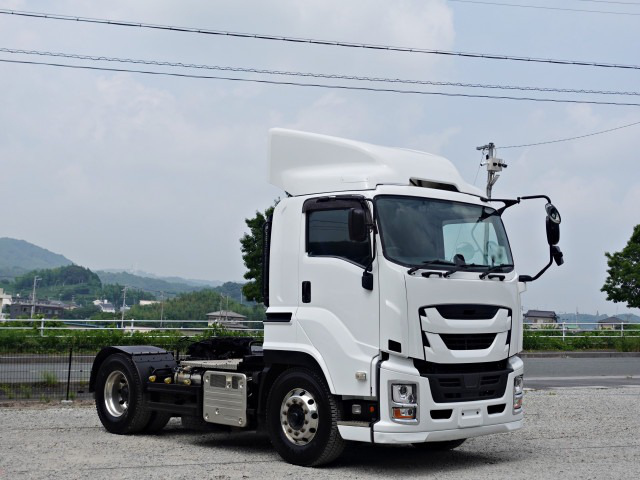 いすゞ ギガ 大型 トラクター