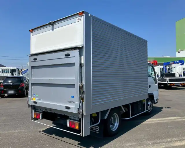 マツダ タイタン 小型 アルミバン パワーゲート BKG-LJR85ANの中古トラック画像3